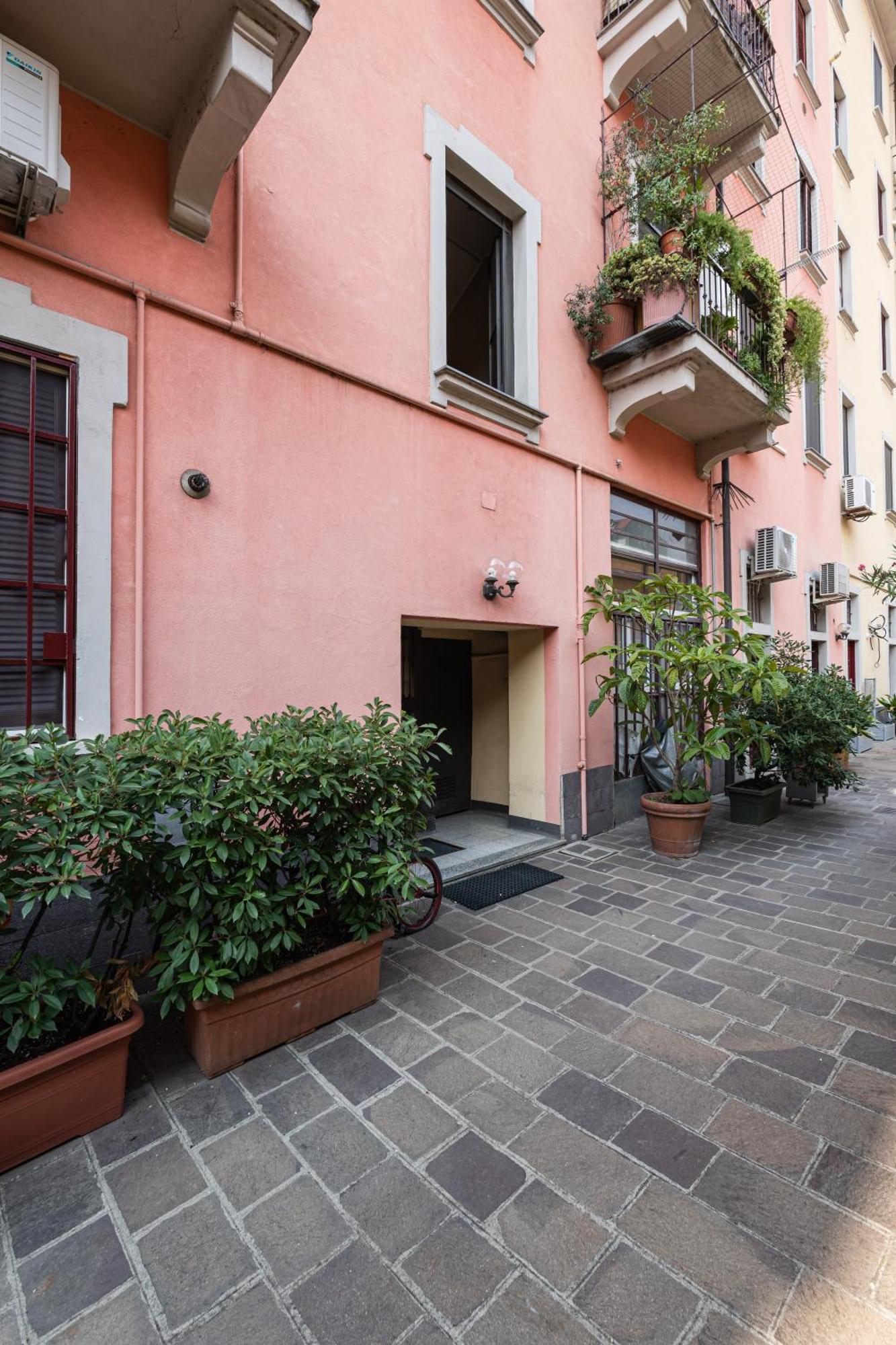 Spacious Onebedroom Navigli - Mirable Pm Mediolan Zewnętrze zdjęcie