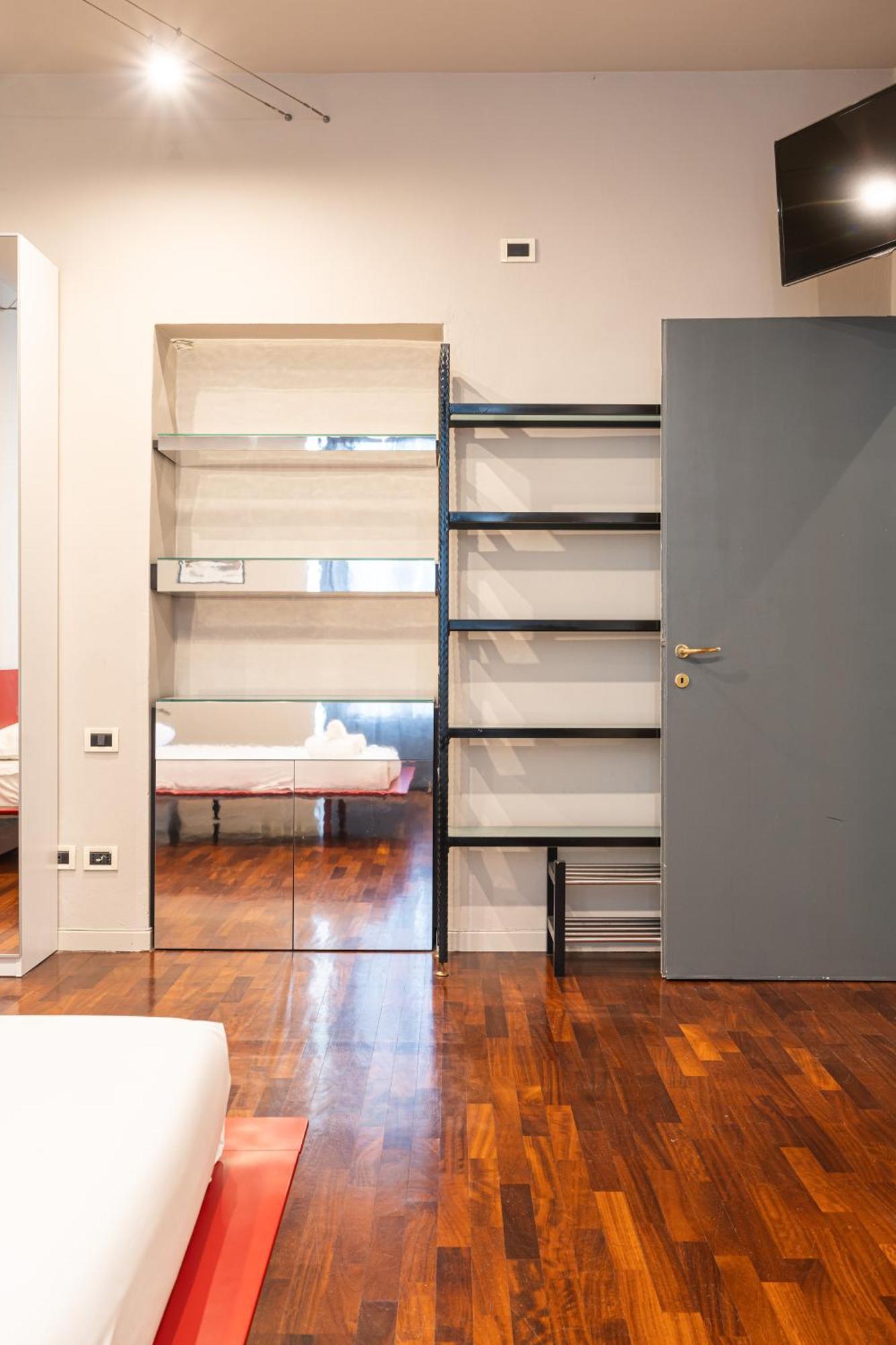 Spacious Onebedroom Navigli - Mirable Pm Mediolan Zewnętrze zdjęcie